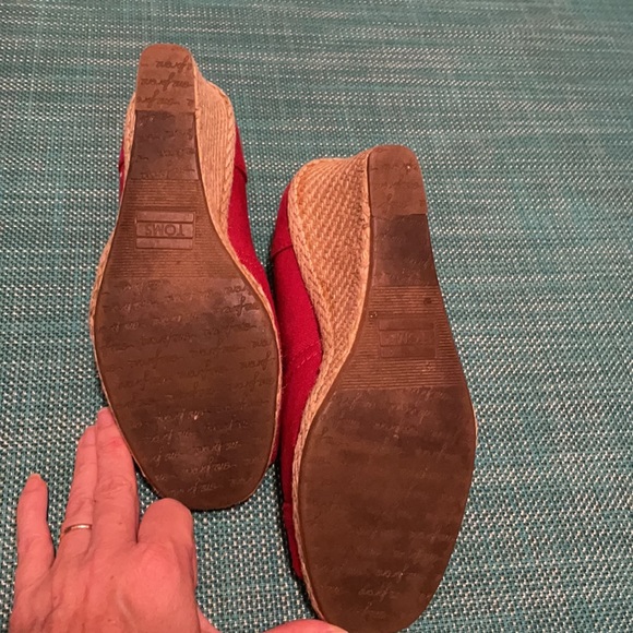 Toms Canvas Espadrille Wedge - Picture 2 of 4